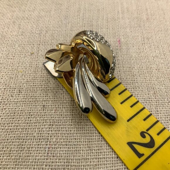 Joan Collins Vintage Silver & Gold tone w/Clear Crystals Clipped Earrings - Picture 3 of 5